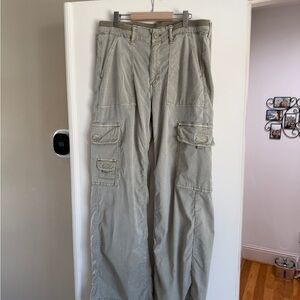 American Eagle Outfitters Women's Cargo Pants - green